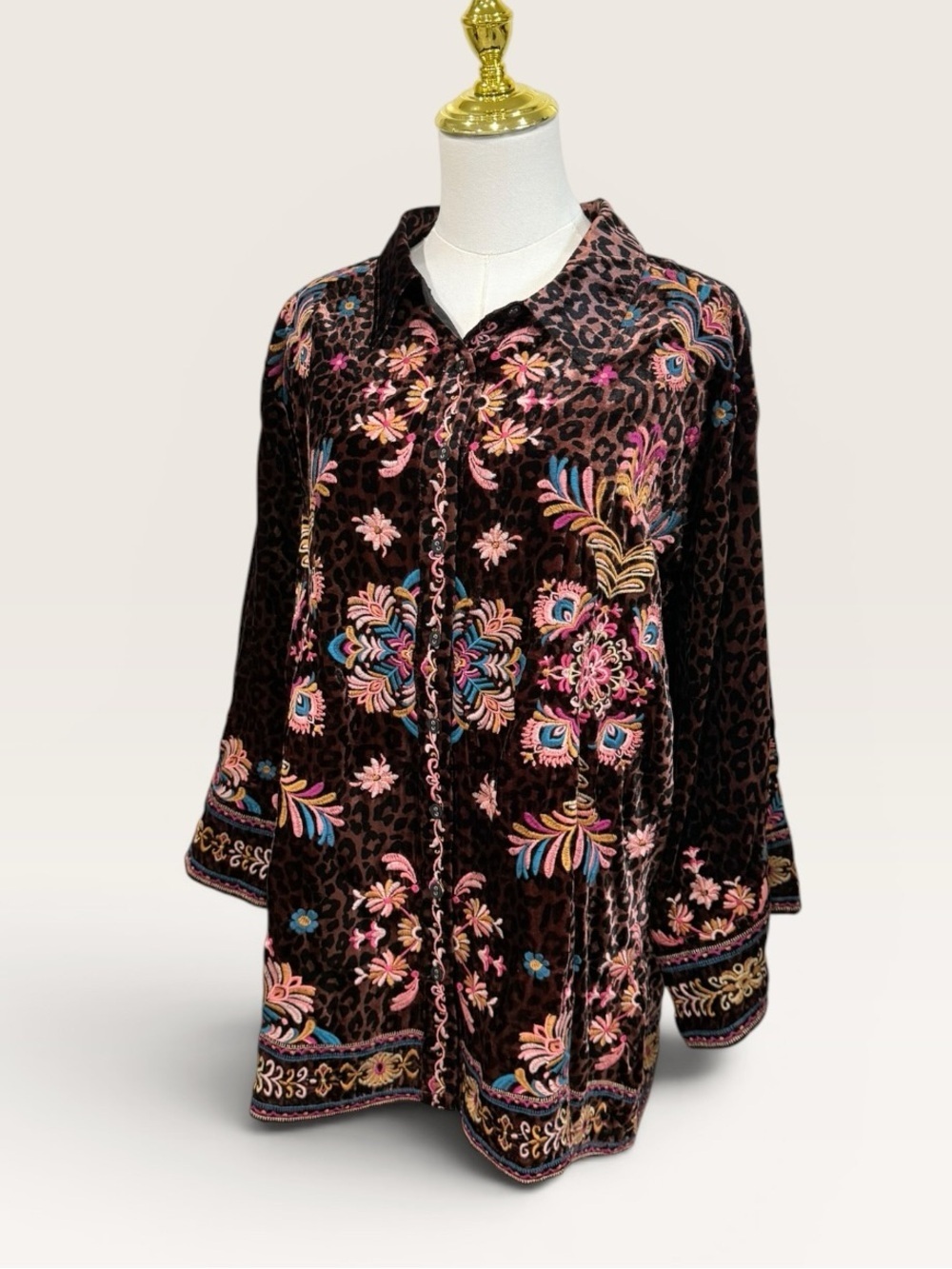 Johnny Was XXL Brandi Embroidered Kimono Sleeve Shirt Misty Leopard Velvet NWT - Picture 10 of 16
